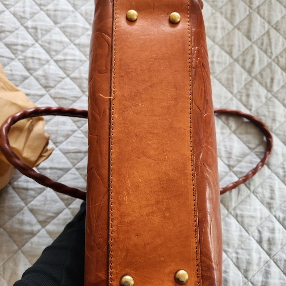 Patricia Nash Zancona Leather Tote, Excellent condition! - Picture 12 of 16